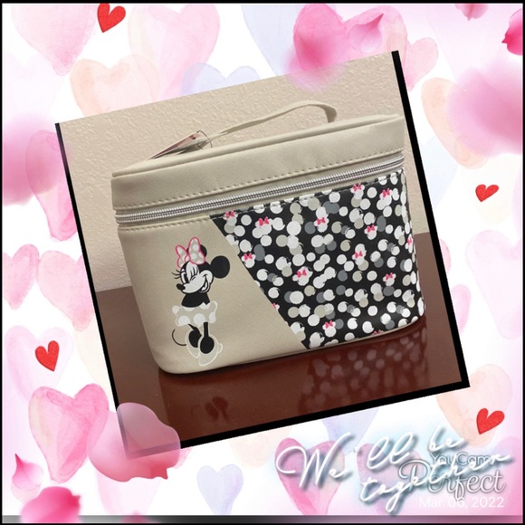 Handbags - ❤️Disney Danielle Nicole Minnie Mouse Train Cosmetic Makeup Case Faux Leather